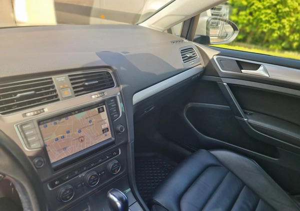 Volkswagen Golf cena 59900 przebieg: 87061, rok produkcji 2015 z Police małe 781